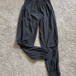 Vuori villa joggers black size small